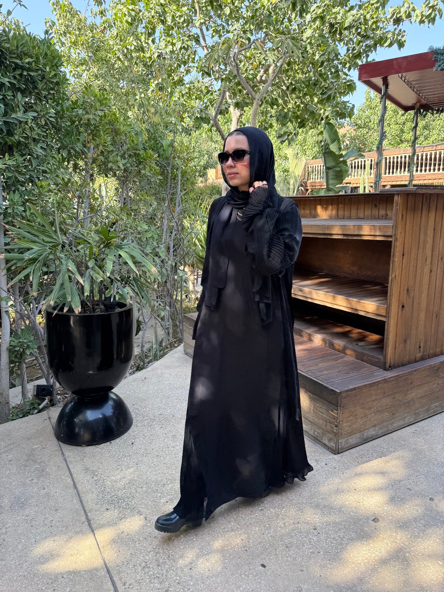 Black Pleated abaya