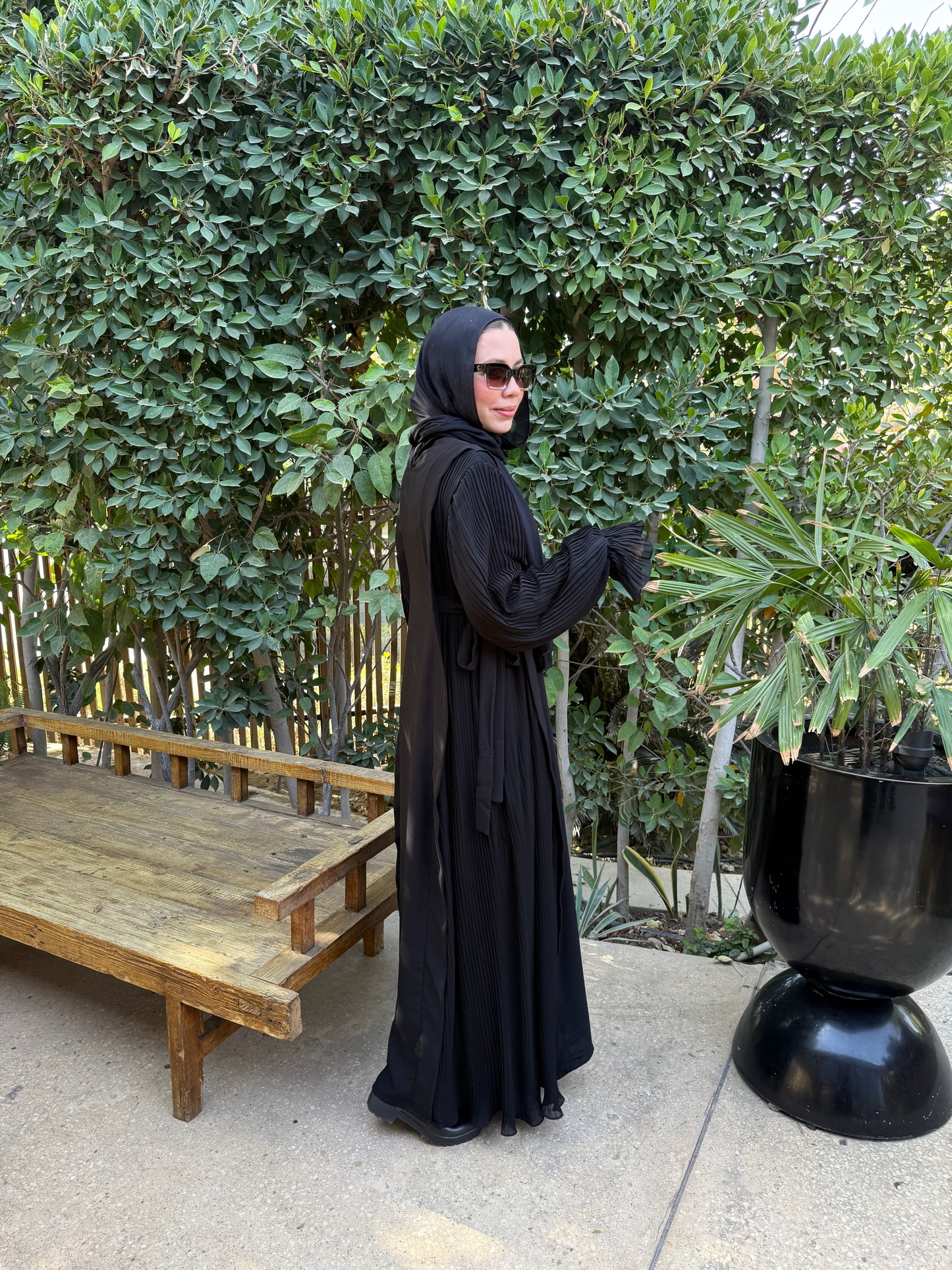 Black Pleated abaya