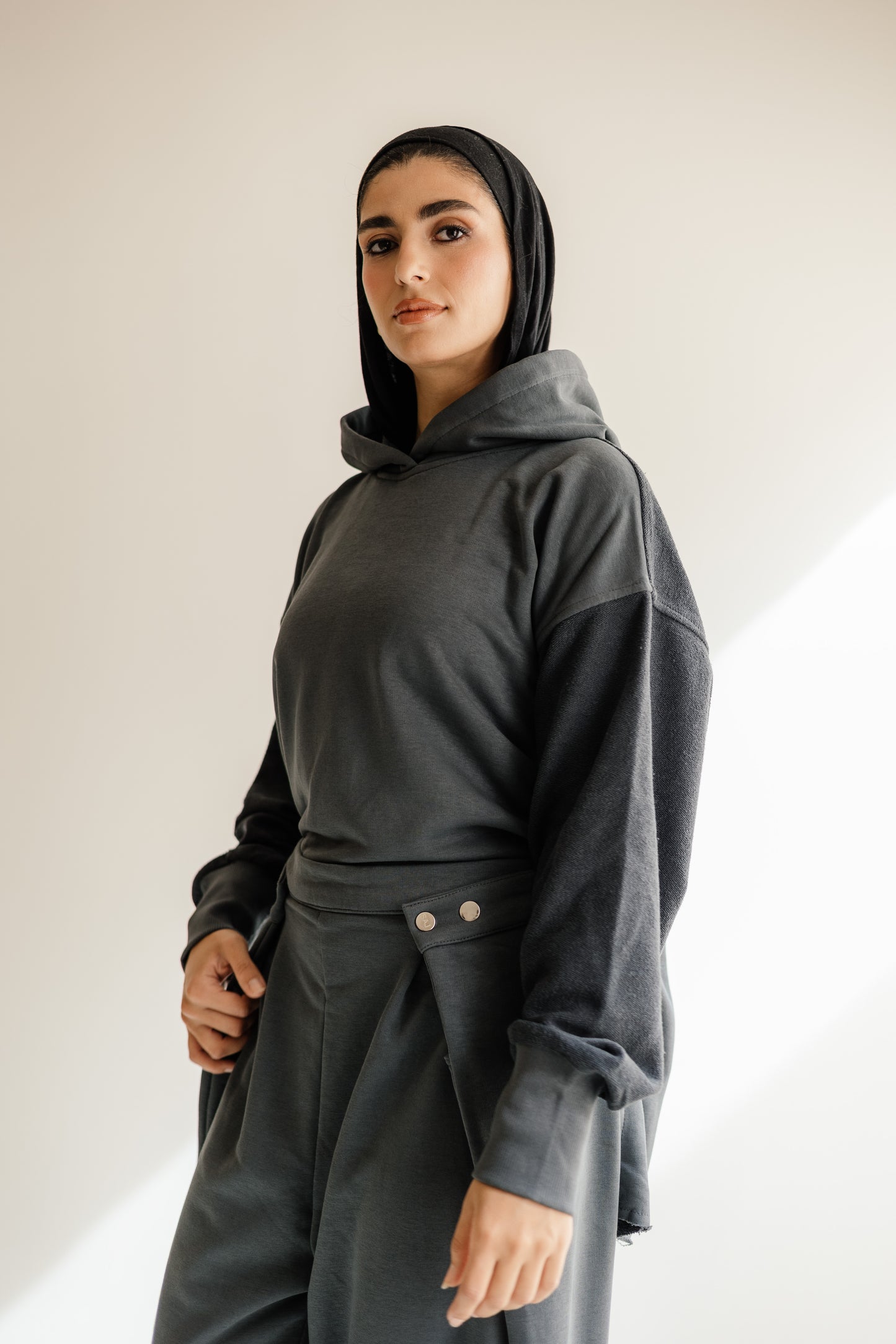 The Power Essential Set (gray)