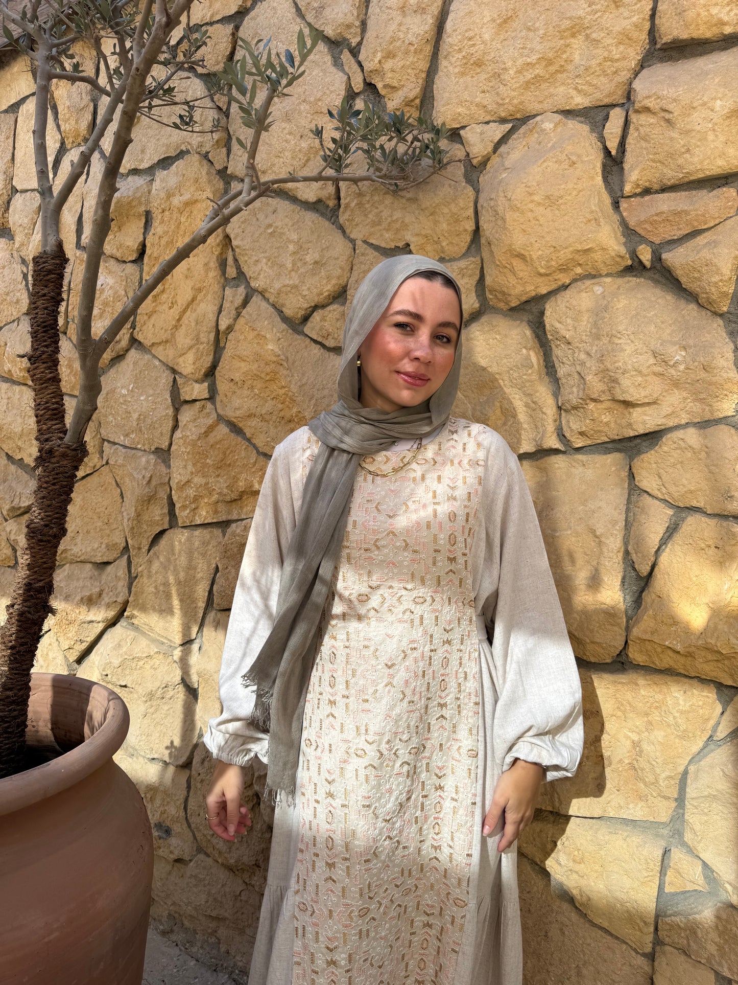 Beige Bloom Abaya