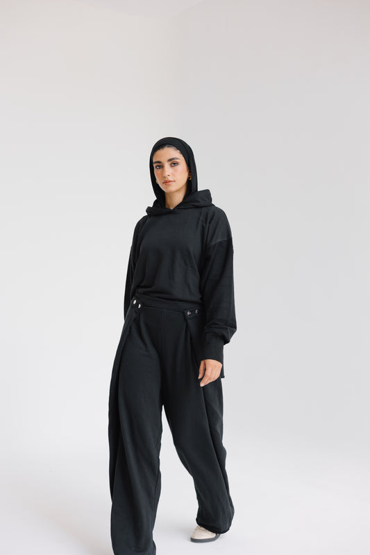 The Power Essential Set (Black)