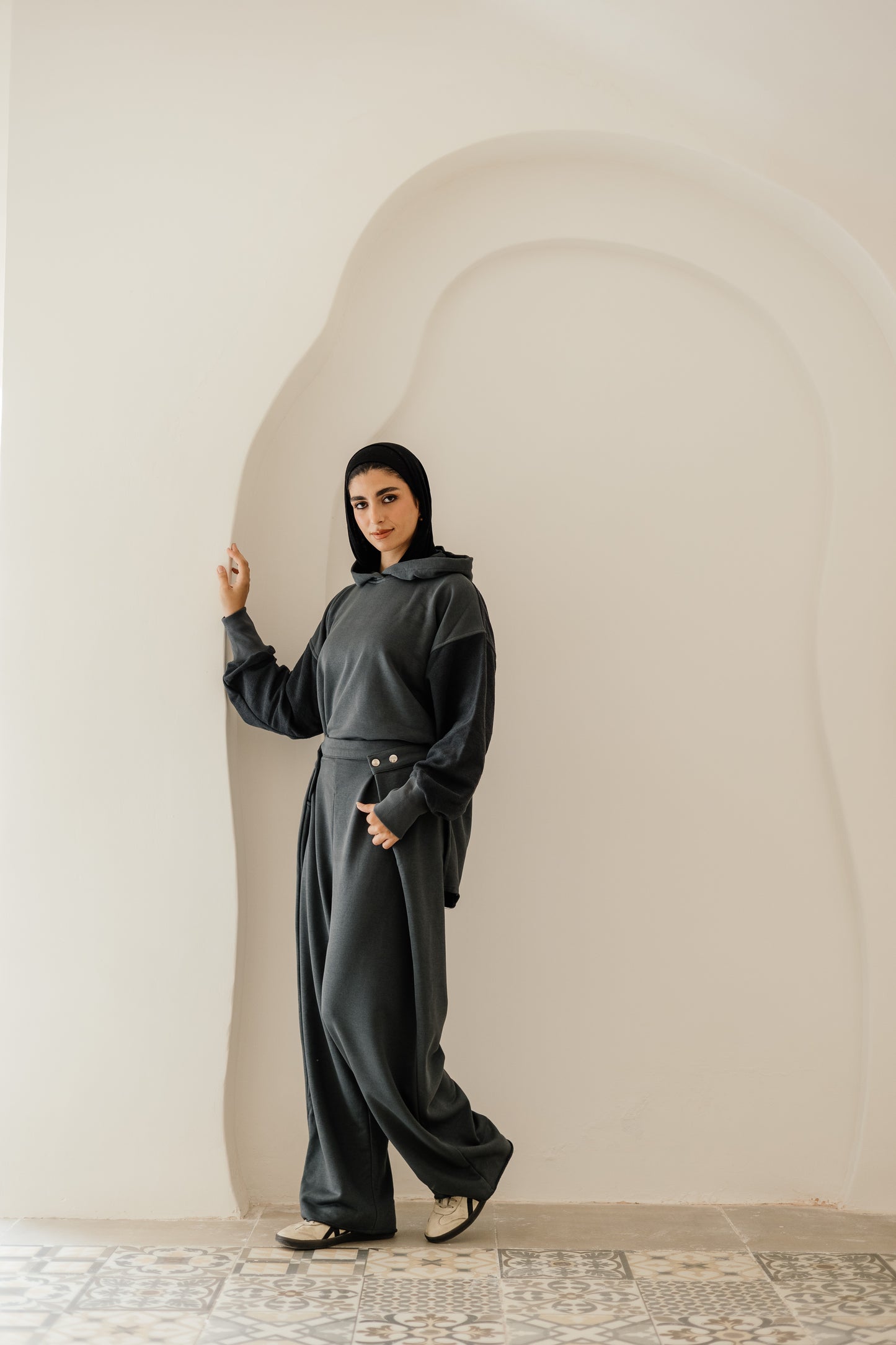 The Power Essential Set (gray)