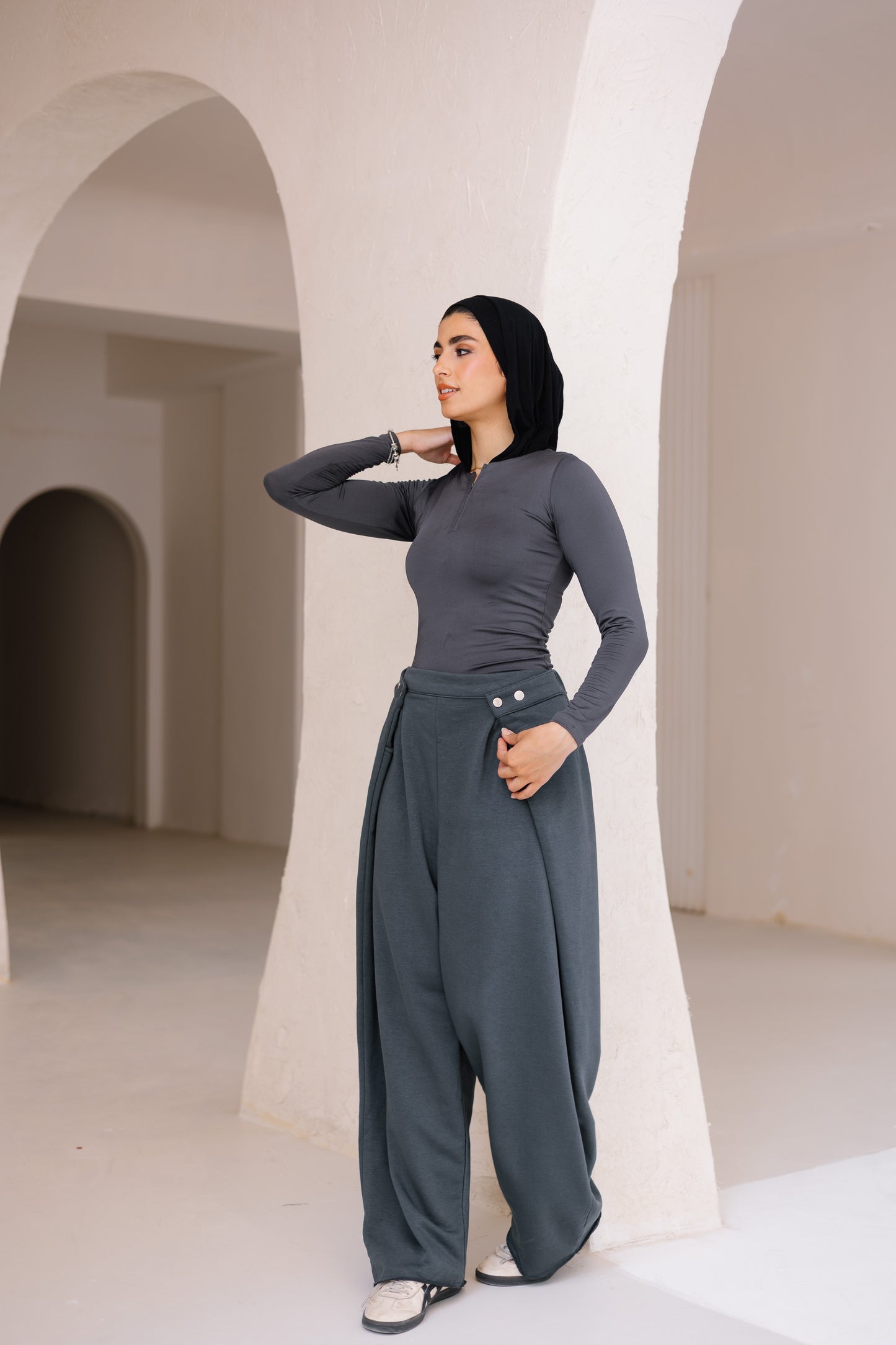 The Power Essential Set (gray)