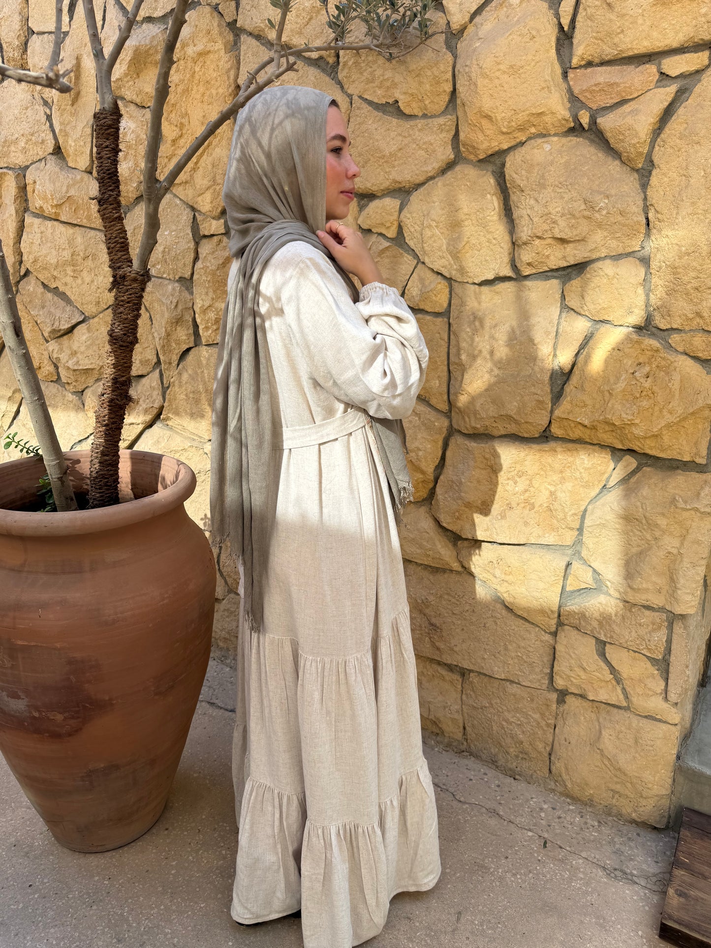 Beige Bloom Abaya