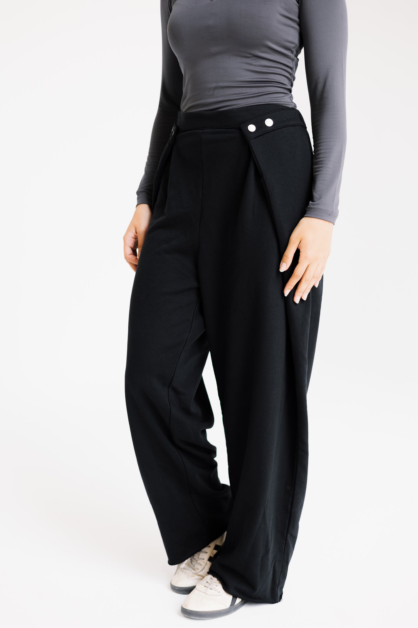 The Power Essential Set (Black)